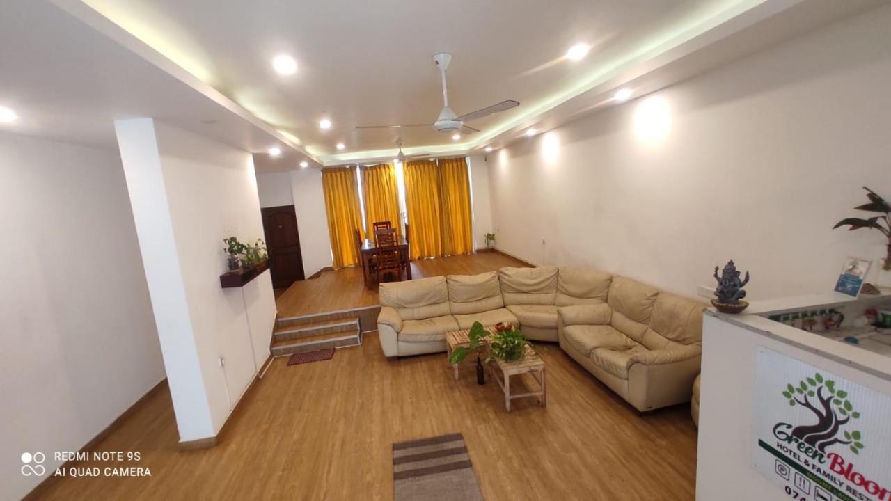 Green Bloom Dehiwala-Mount Lavinia Bagian luar foto